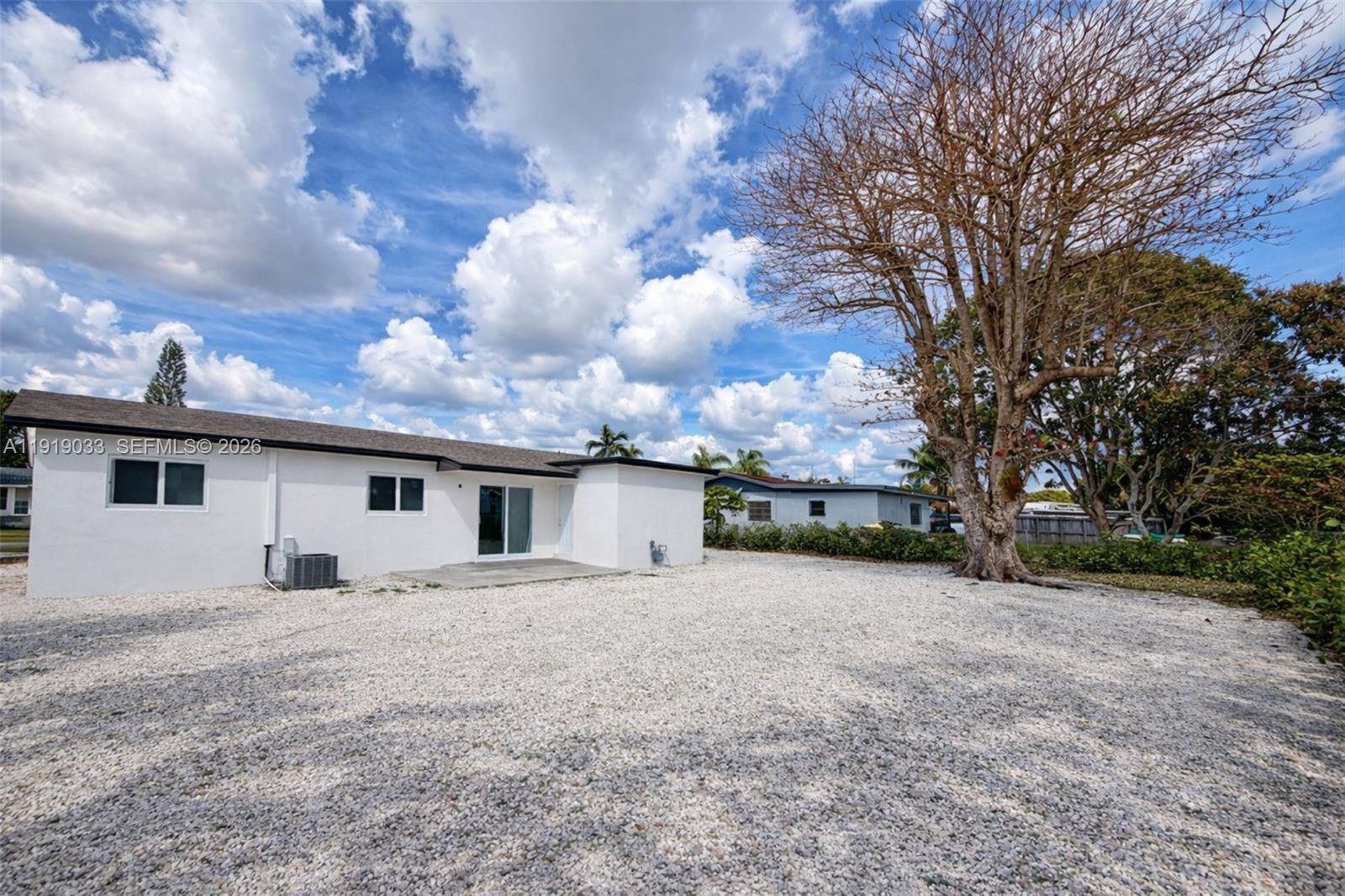 10TH ADDN TO RICHMOND HEI - Residential