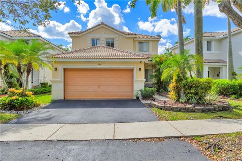 1386 Canary Island Dr Weston FL 33327