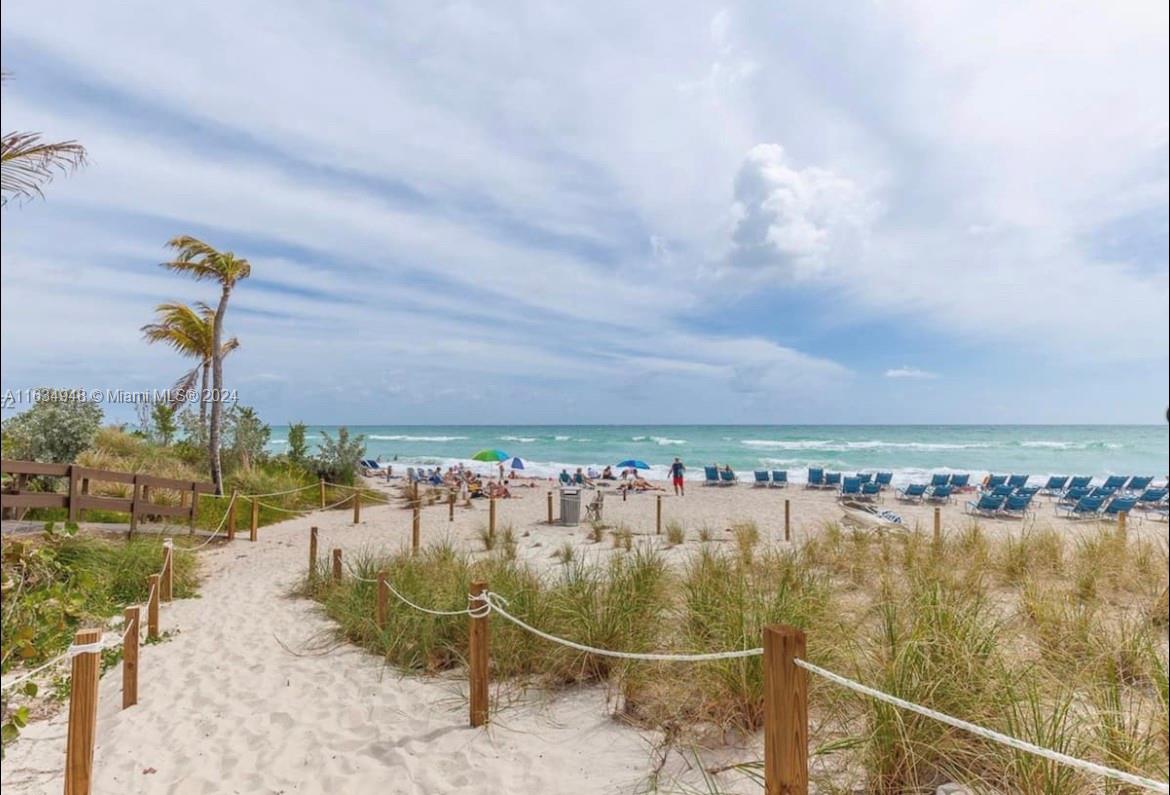 BEACHWALK CONDOMINIUM - Residential