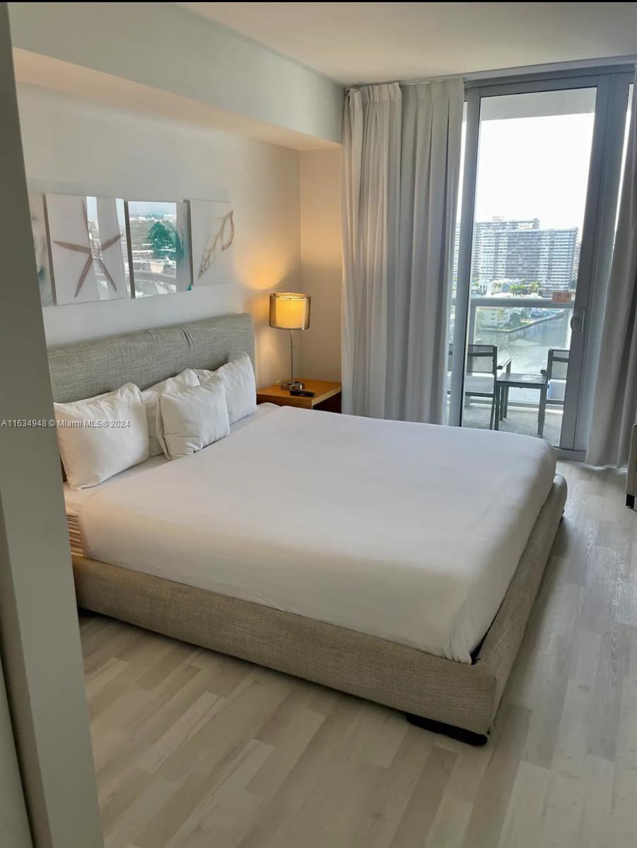 BEACHWALK CONDOMINIUM - Residential