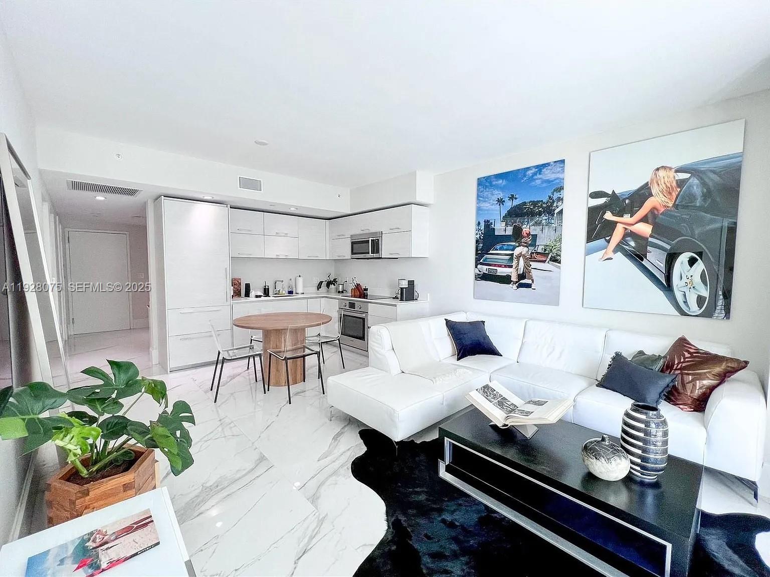 1300 S MIAMI AVENUE CONDO - Residential