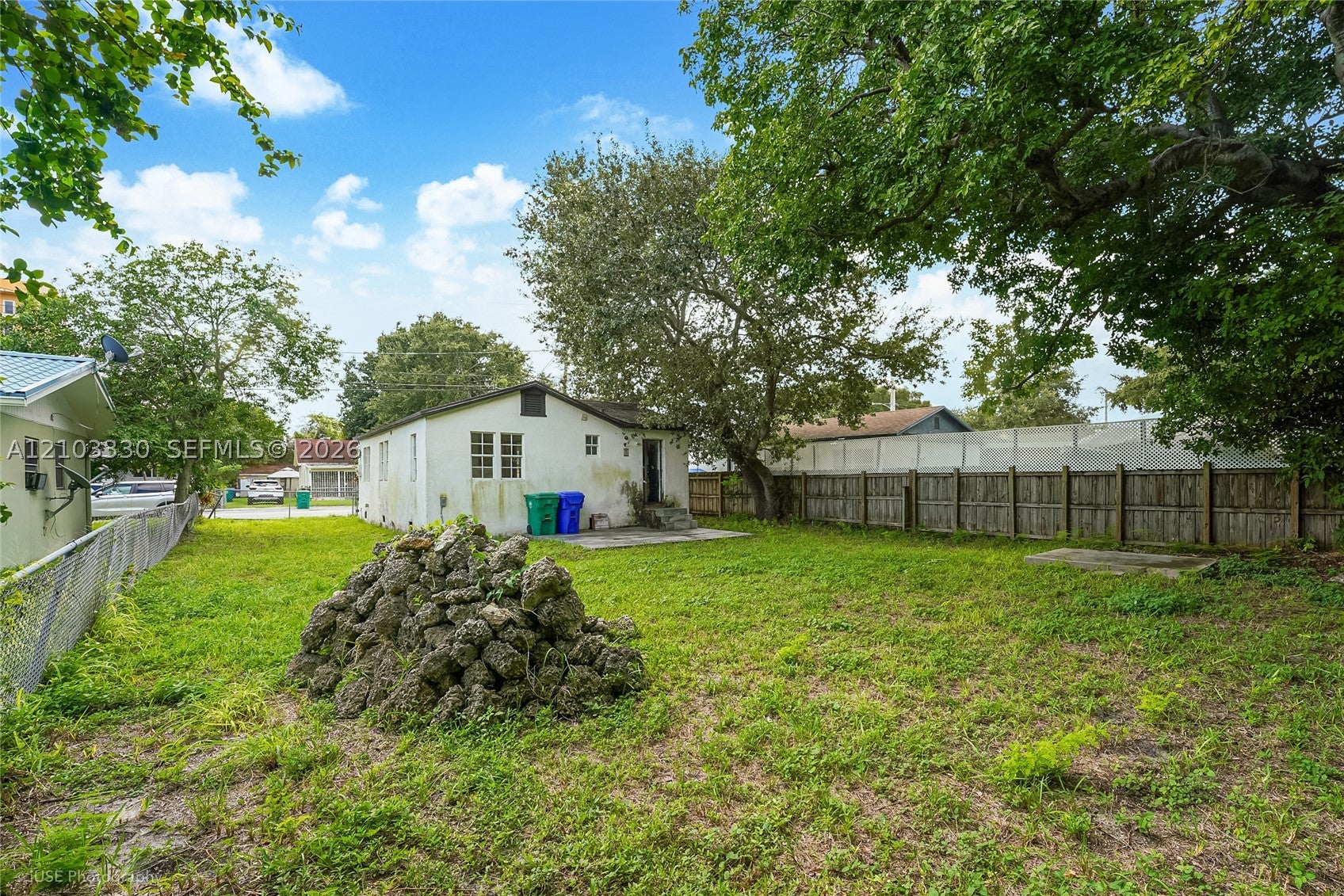 1053 NW 55th St