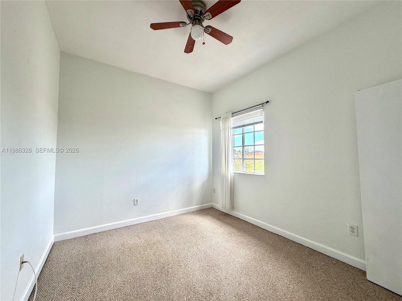 ALEXANDRIA ESTATES SUBDIV - Residential Lease