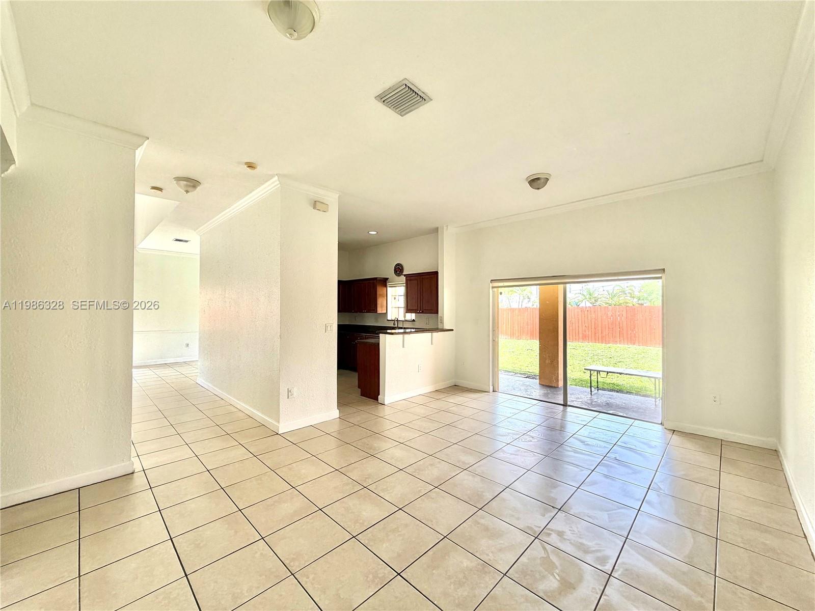 ALEXANDRIA ESTATES SUBDIV - Residential Lease