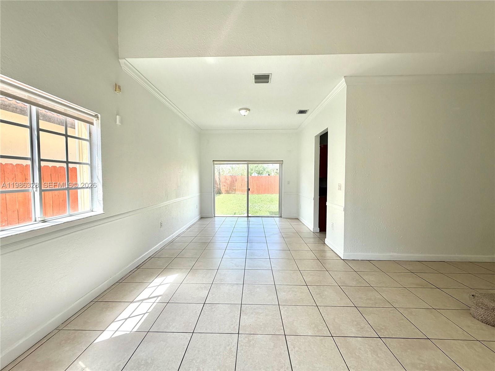 ALEXANDRIA ESTATES SUBDIV - Residential Lease