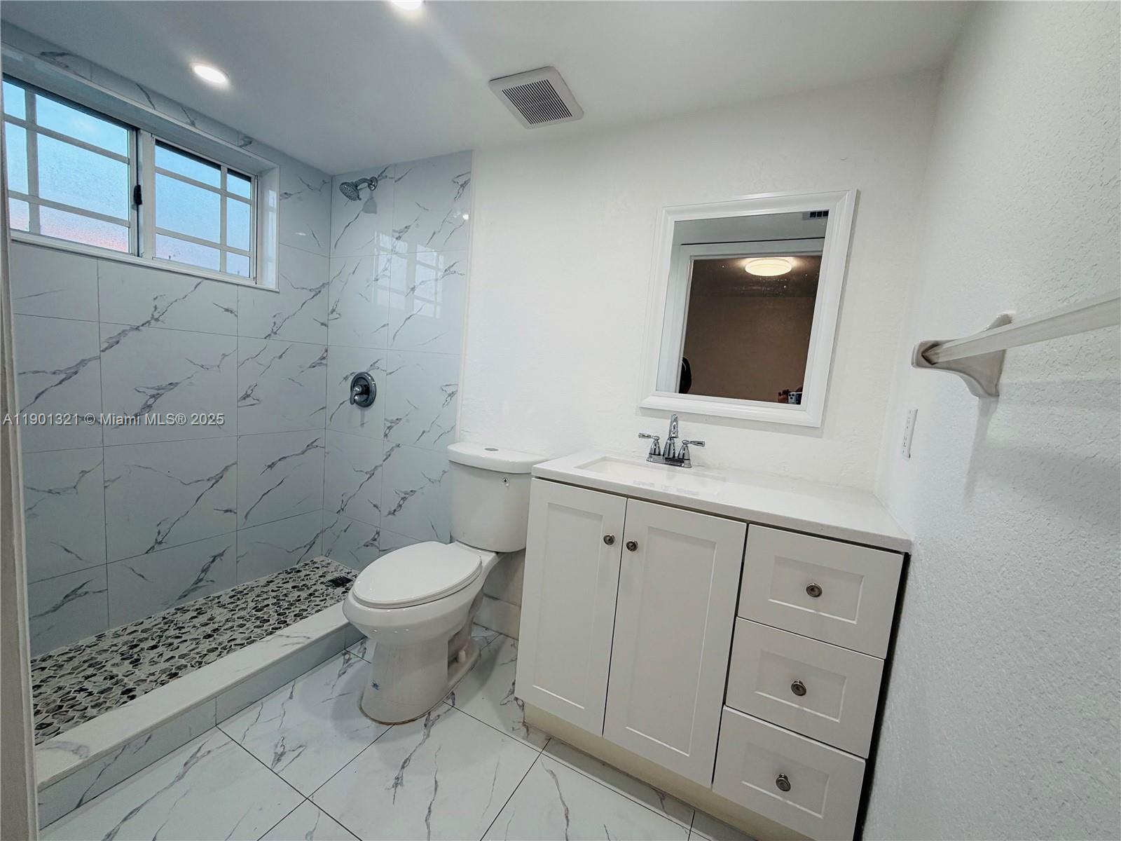 BELLEVIEW VILLAS CONDO NO - Residential Lease