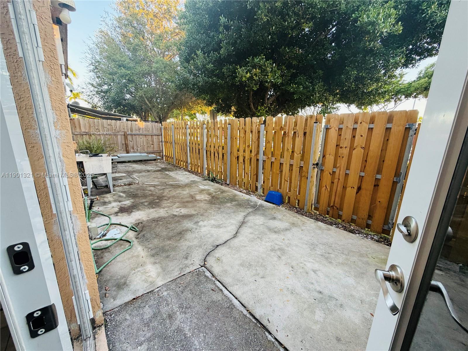 BELLEVIEW VILLAS CONDO NO - Residential Lease