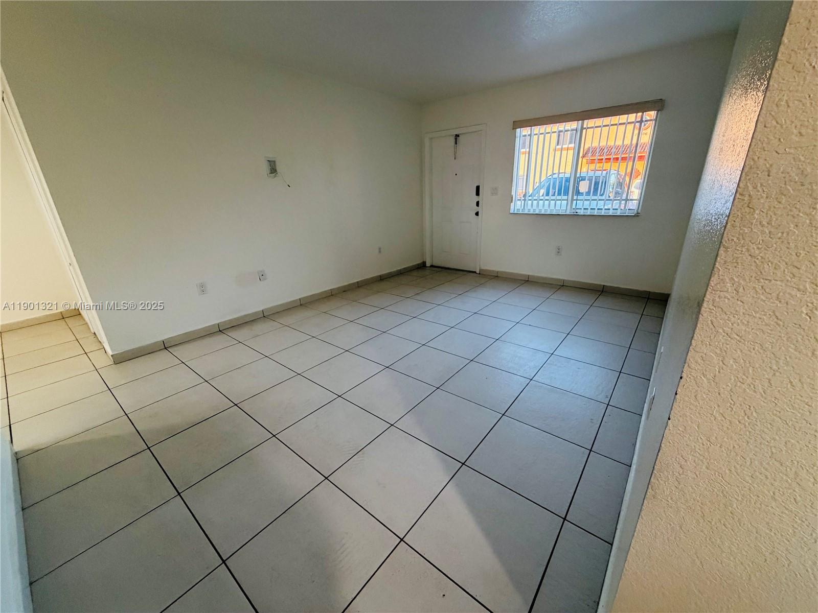 BELLEVIEW VILLAS CONDO NO - Residential Lease