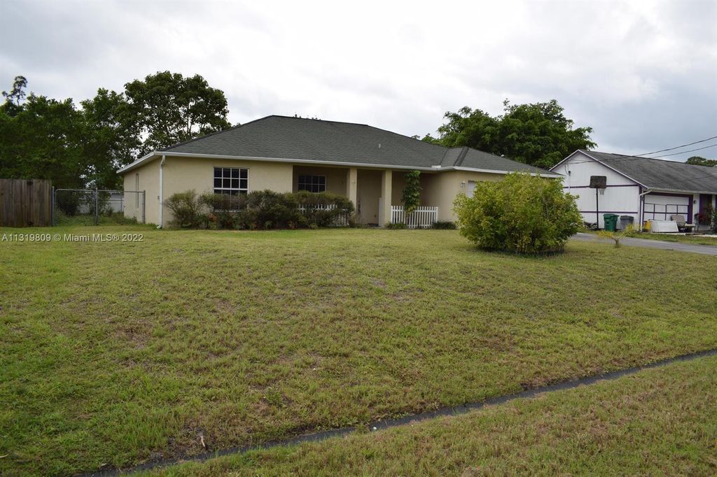 Photo of 1470 SW Sudder Ave #0, Port Saint Lucie, FL 34953 (MLS # A11319809)