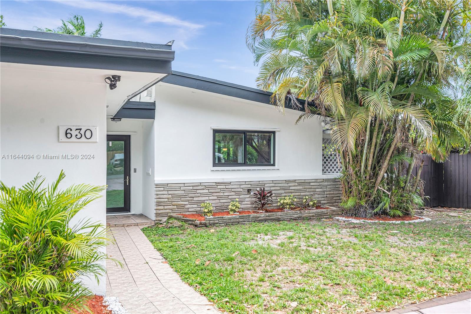 GRIFFING BISCAYNE PARK ES - Residential Lease