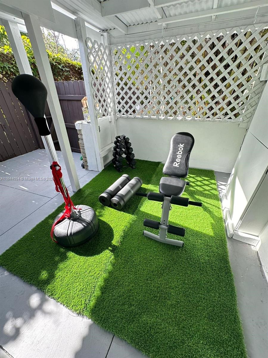 GRIFFING BISCAYNE PARK ES - Residential Lease