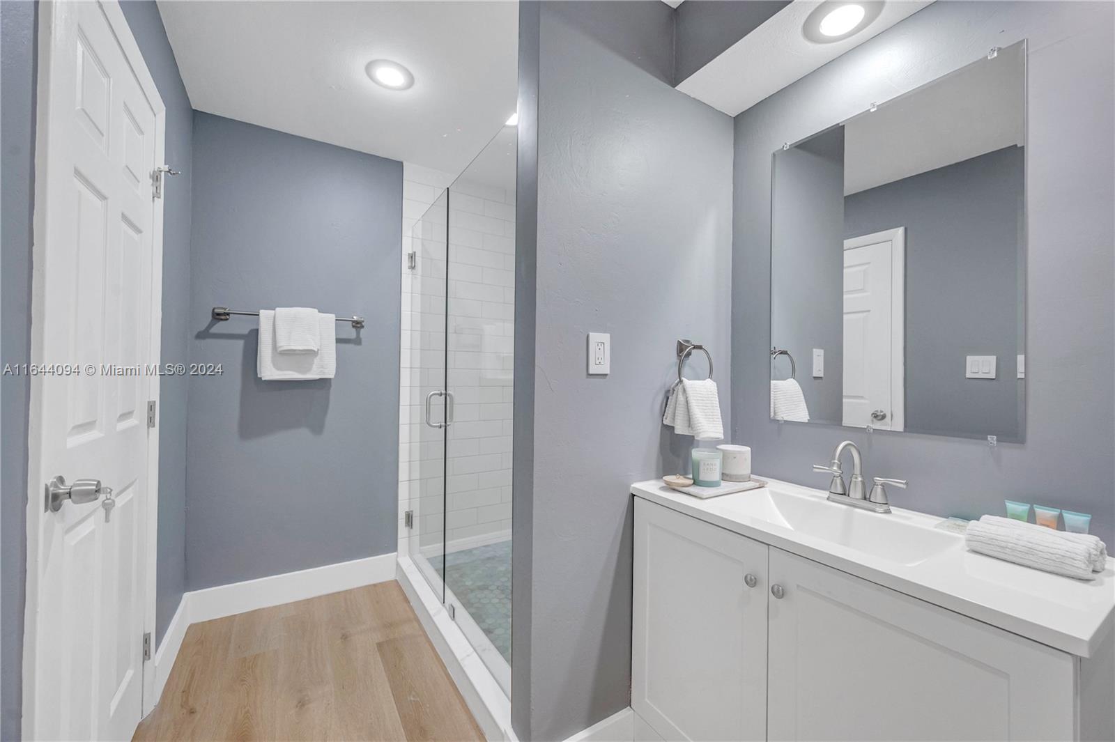 GRIFFING BISCAYNE PARK ES - Residential Lease