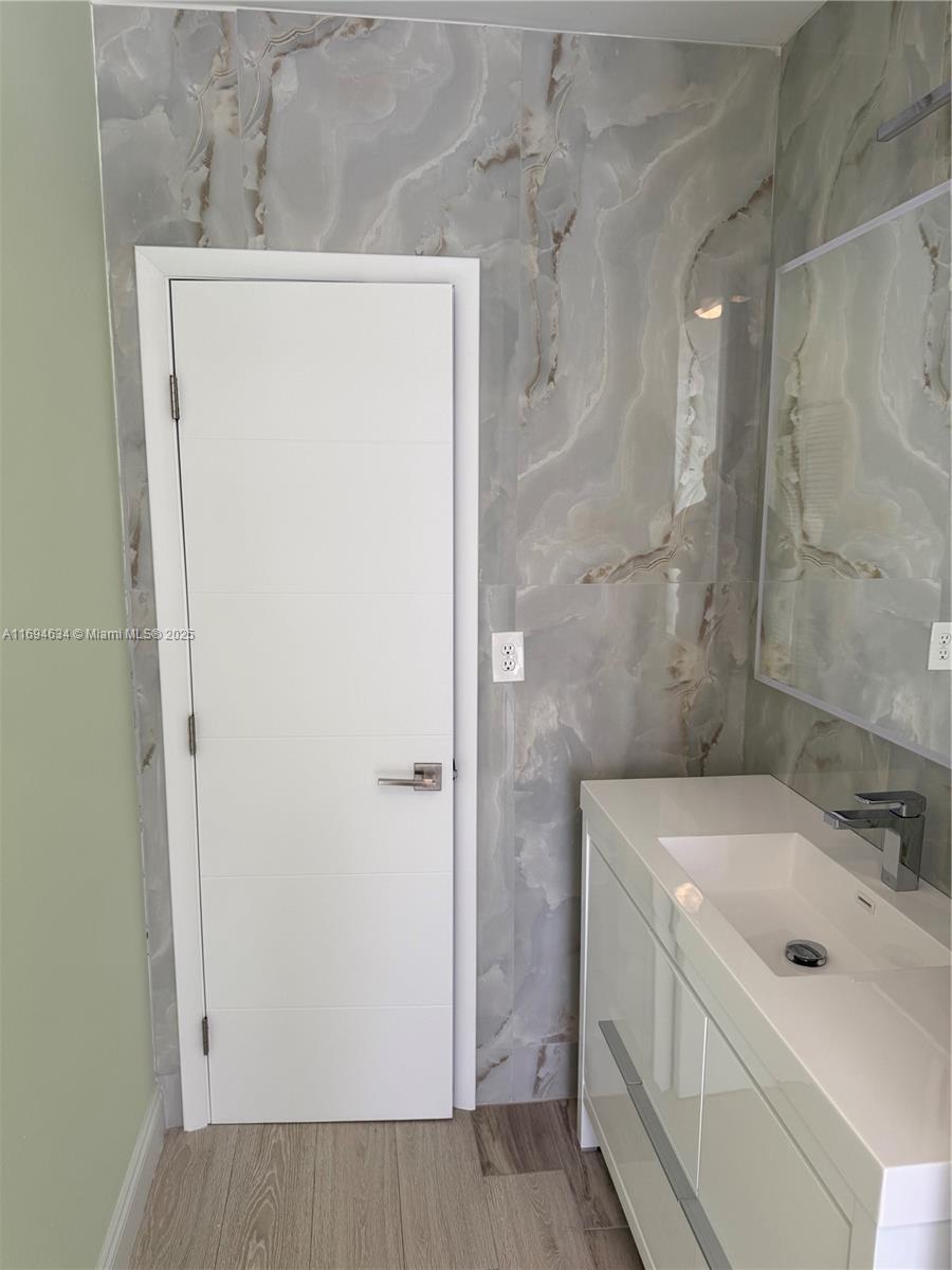 HEMISPHERES CONDO - Residential