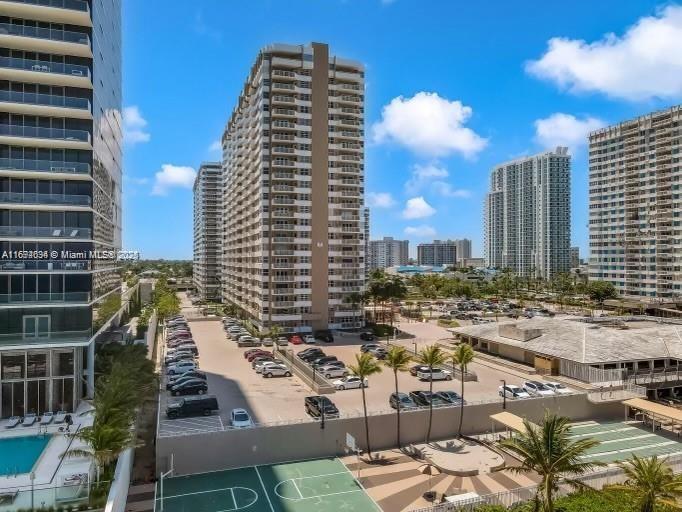 HEMISPHERES CONDO - Residential