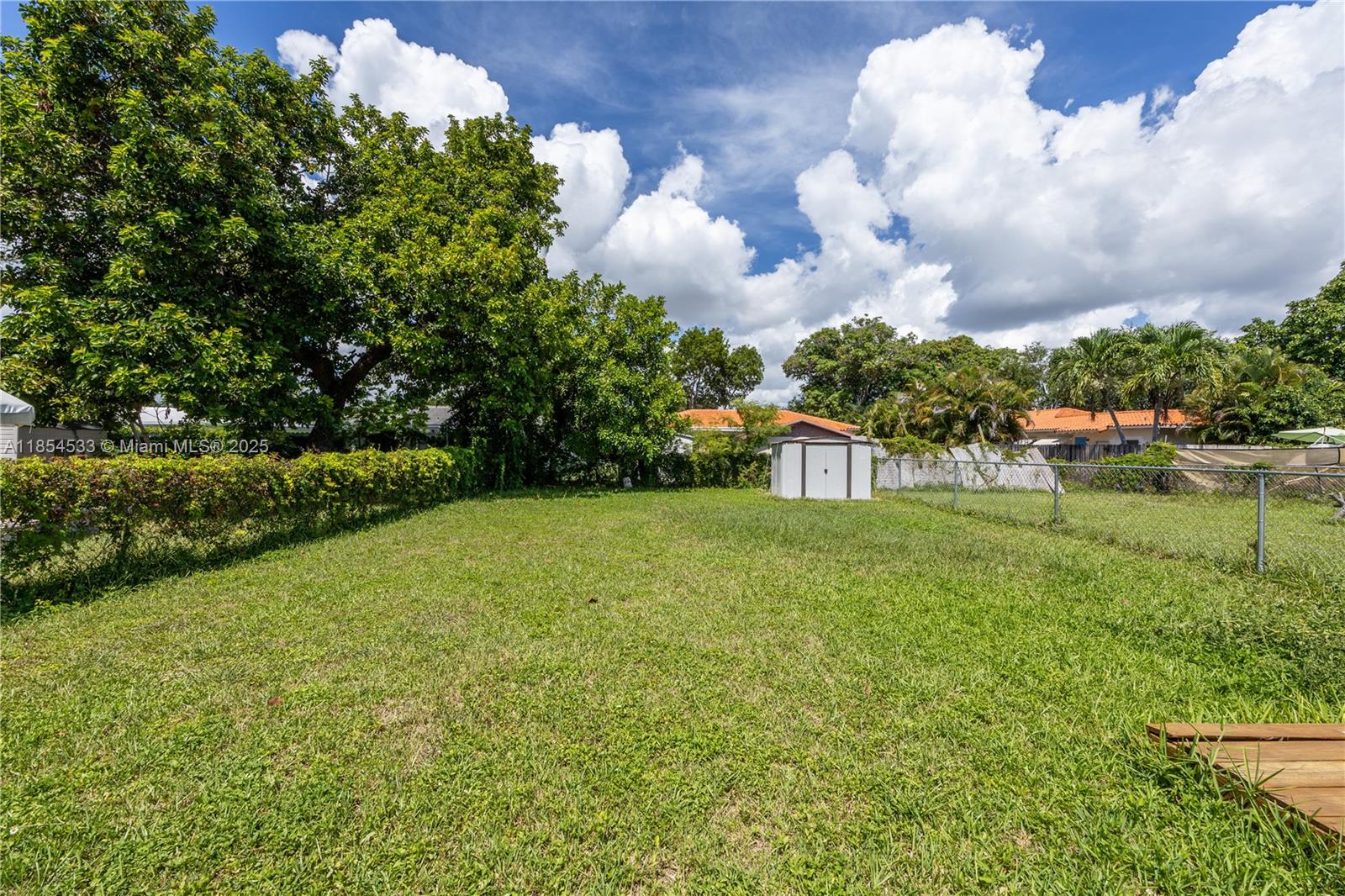 RICHARDS MIAMI SHORES - Residential Income
