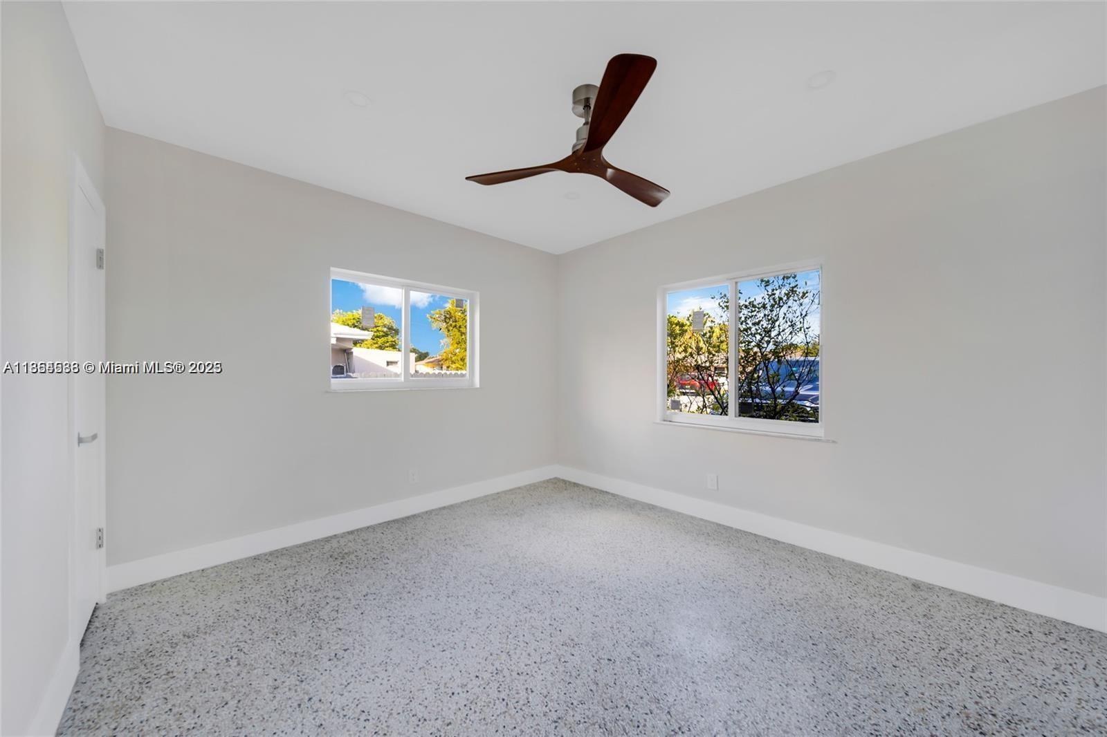 RICHARDS MIAMI SHORES - Residential Income