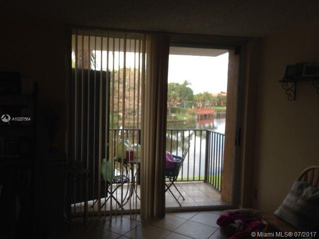 LAKES OF JACARANDA BLDG 1 - Residential Lease
