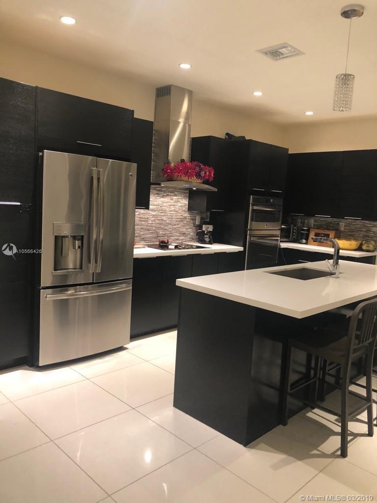 LANDMARK AT DORAL - Residential