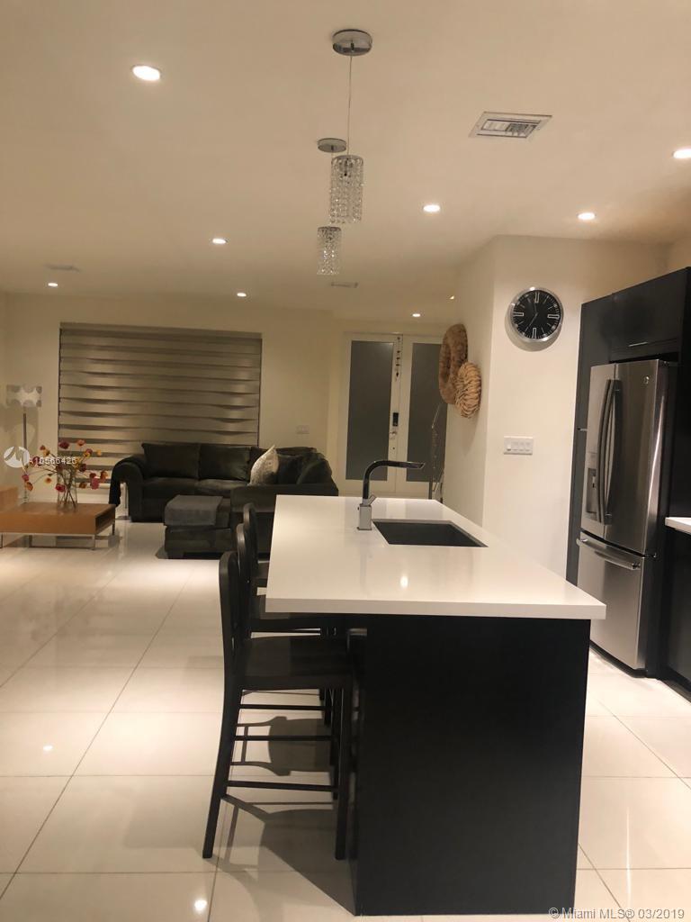 LANDMARK AT DORAL - Residential