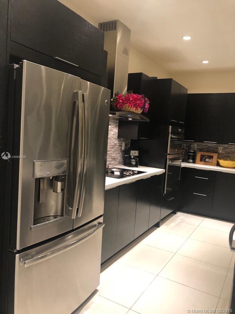 LANDMARK AT DORAL - Residential