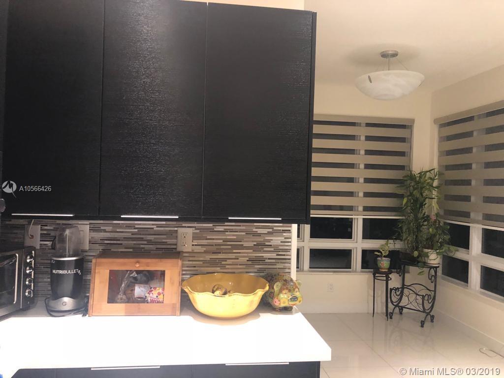 LANDMARK AT DORAL - Residential