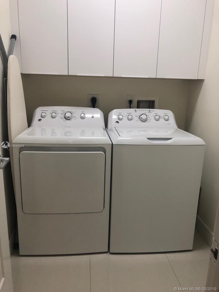 LANDMARK AT DORAL - Residential