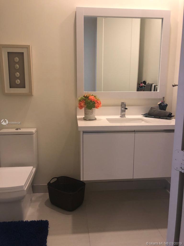 LANDMARK AT DORAL - Residential