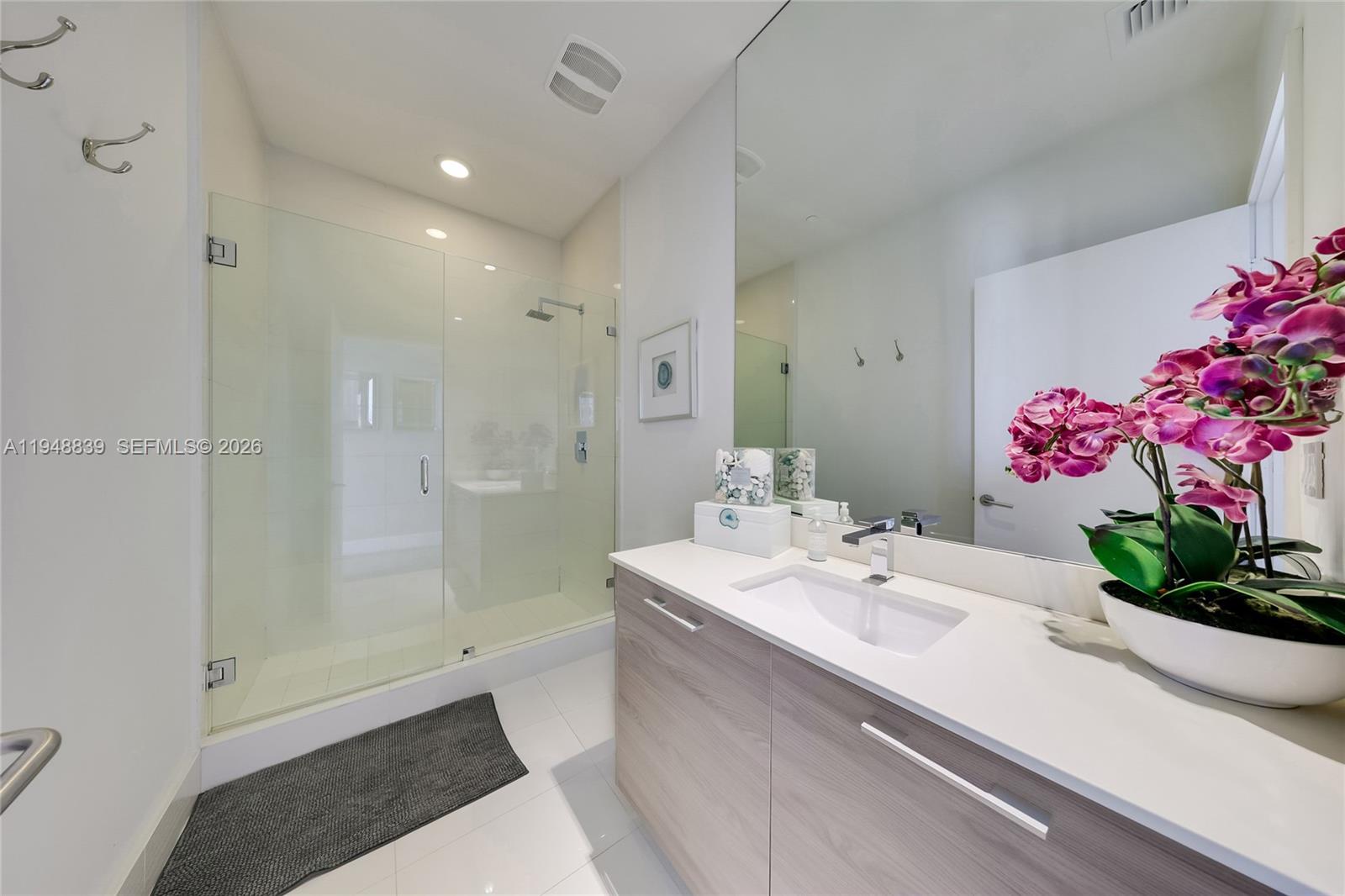 1300 S MIAMI AVENUE CONDO - Residential