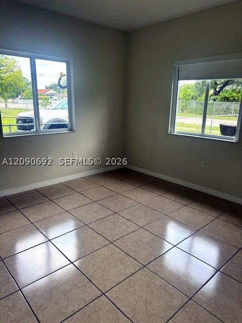 2472 NW 65th St