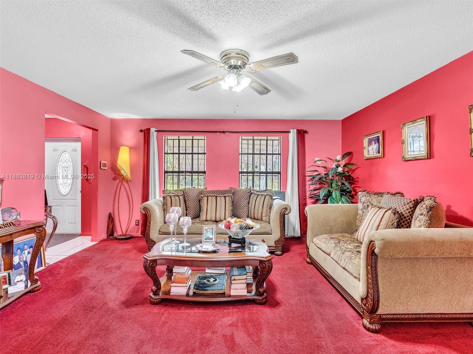 SUNSET PARK - Residential