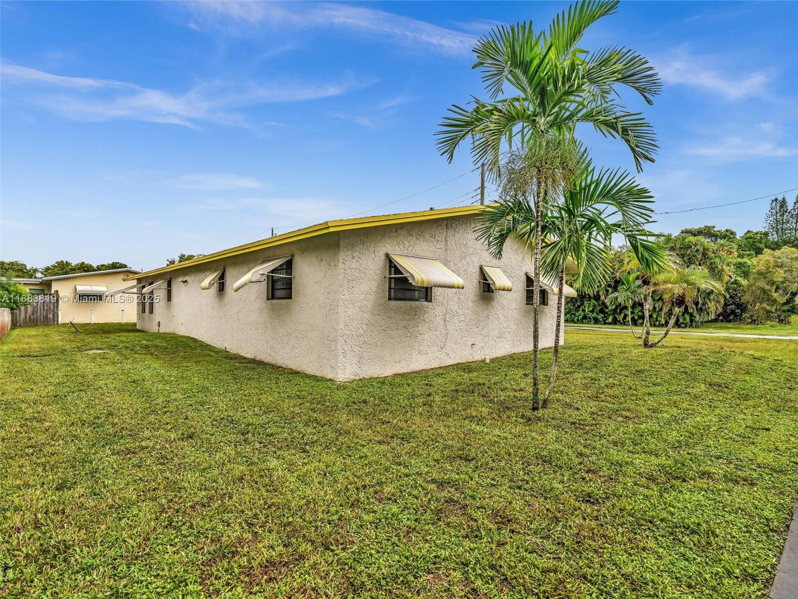 SUNSET PARK - Residential