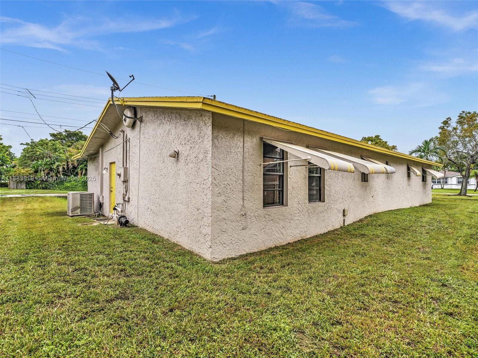 SUNSET PARK - Residential