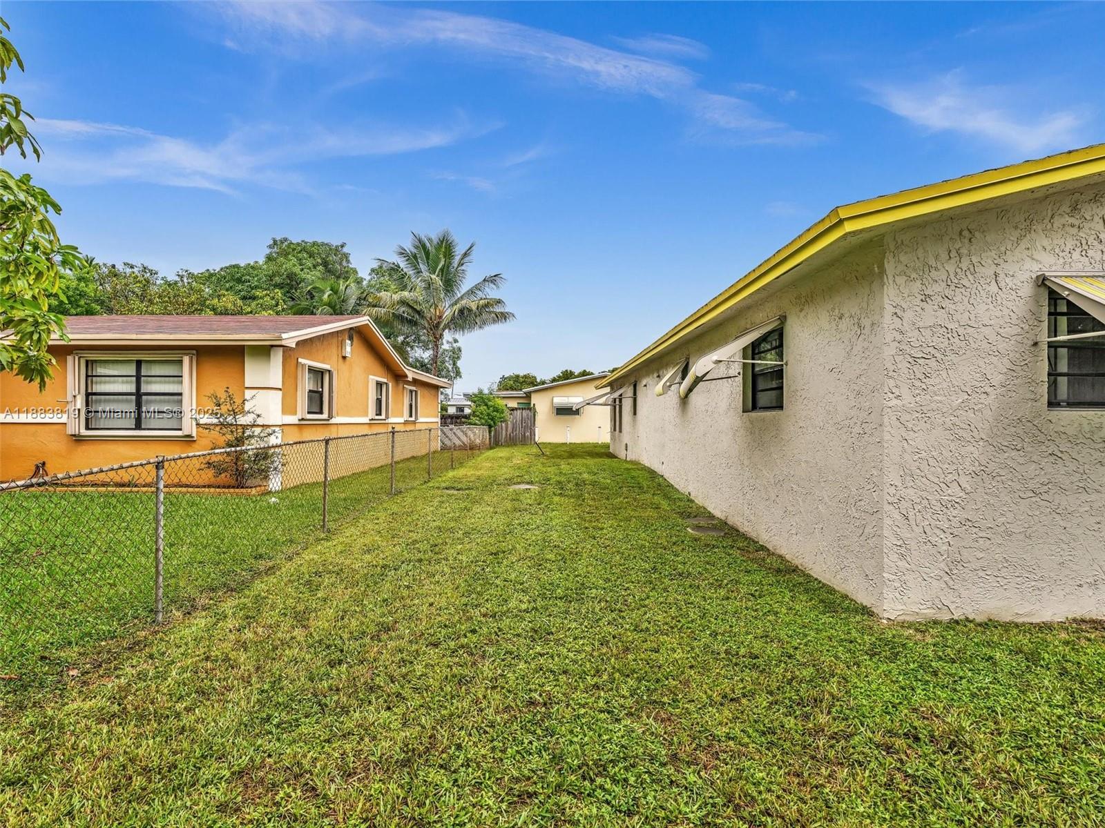 SUNSET PARK - Residential