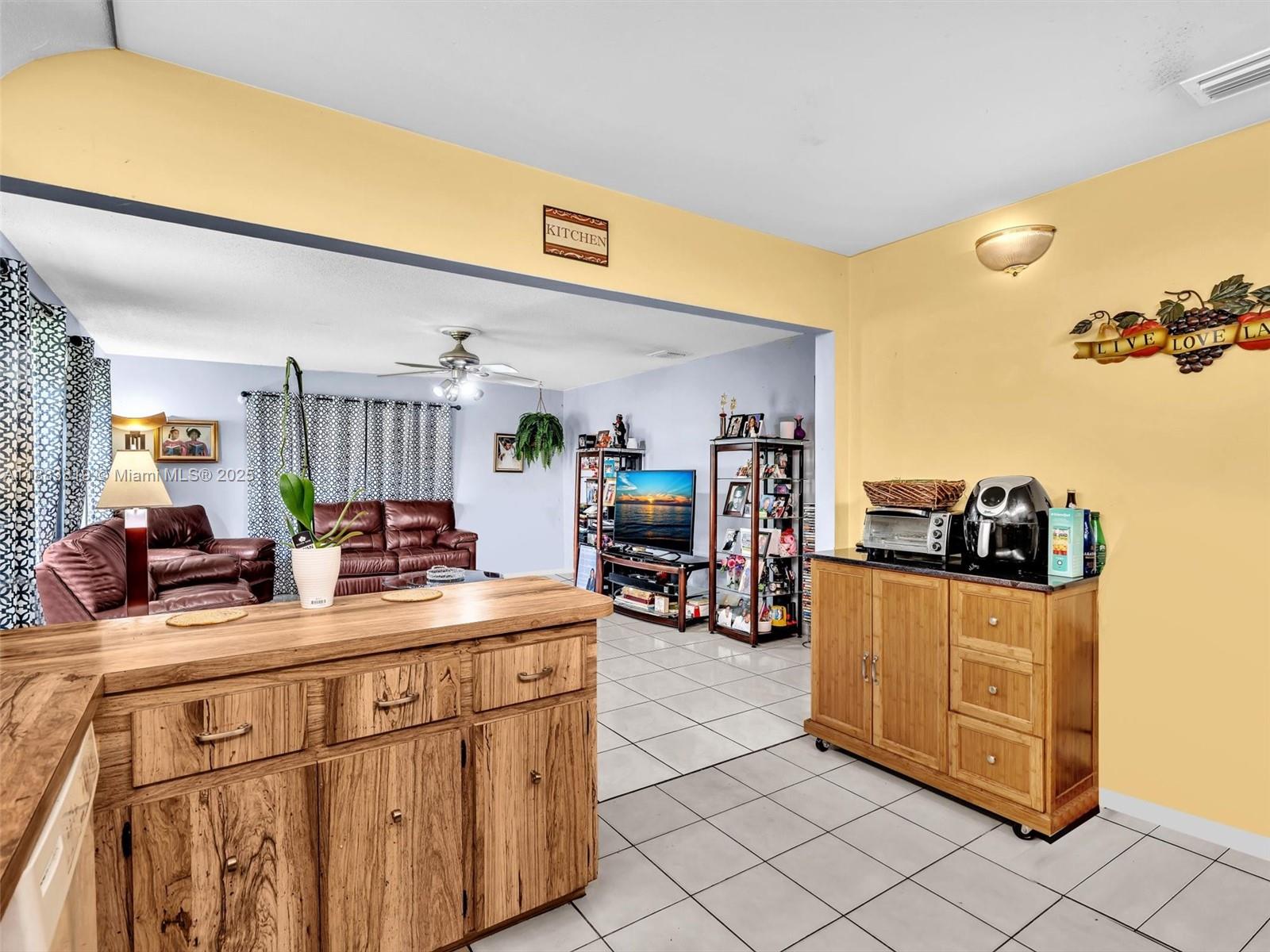 SUNSET PARK - Residential