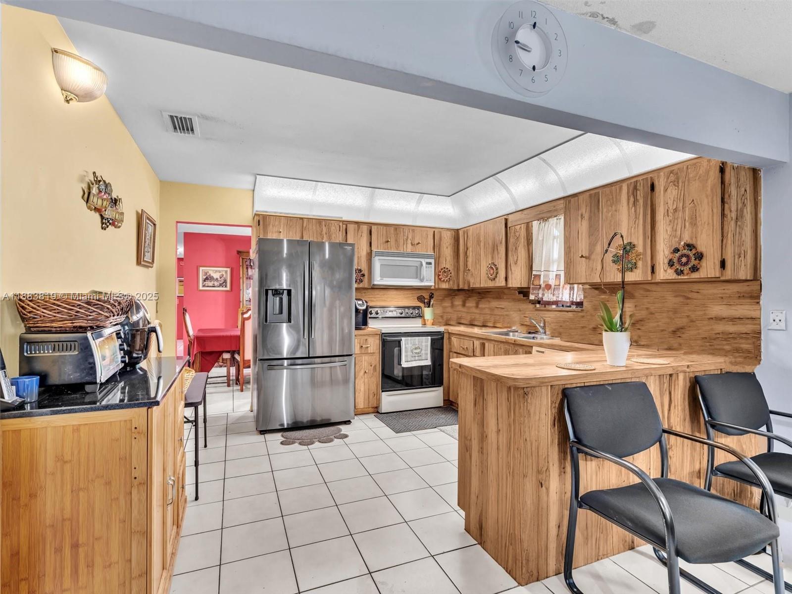 SUNSET PARK - Residential