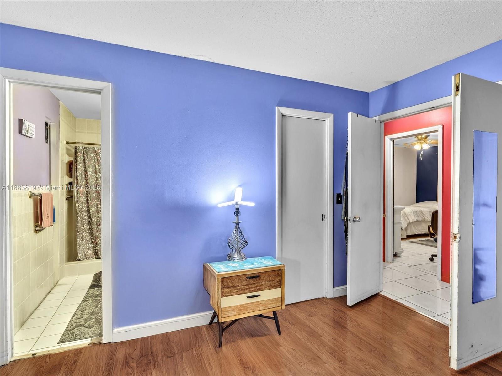 SUNSET PARK - Residential