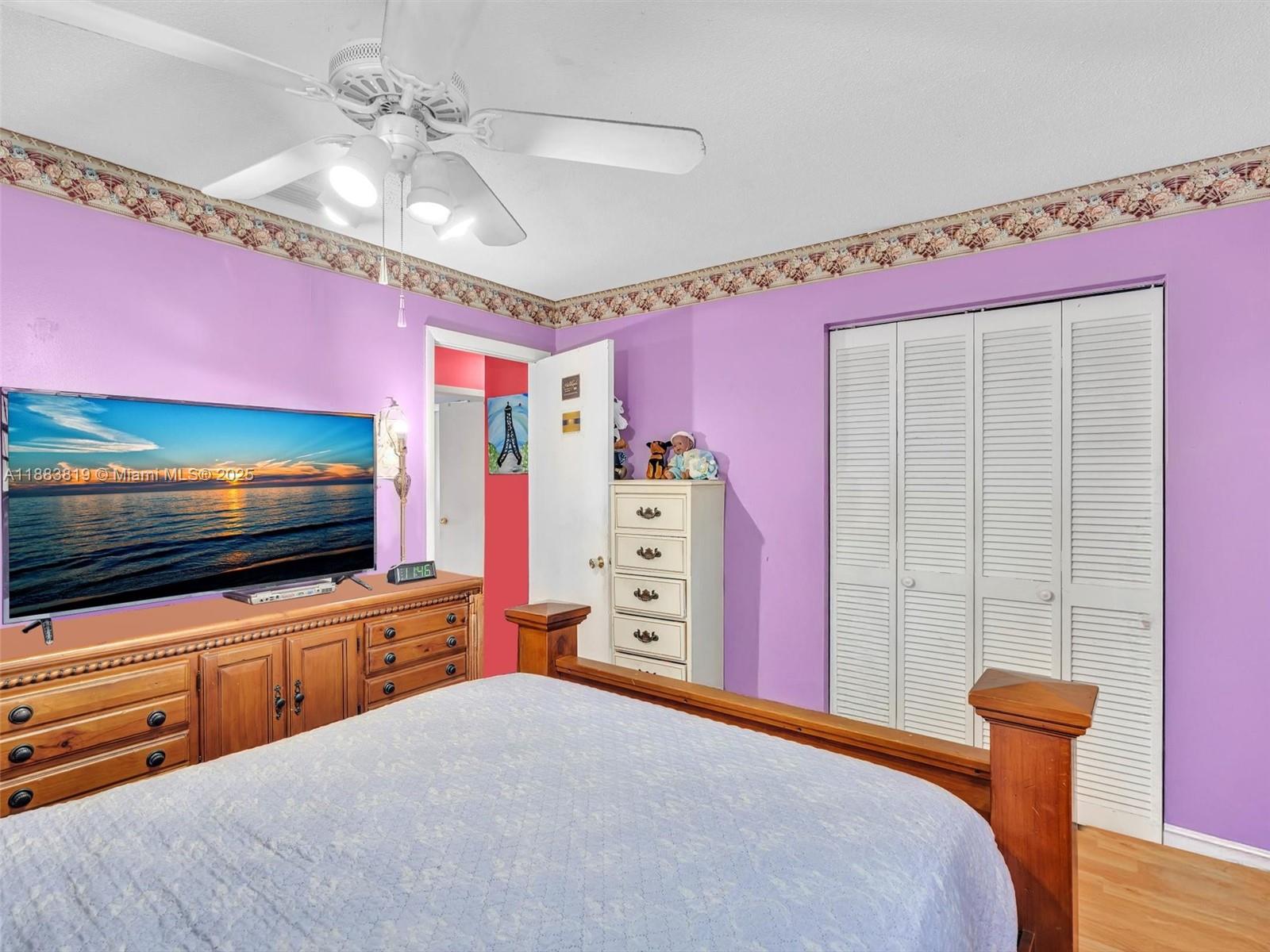 SUNSET PARK - Residential