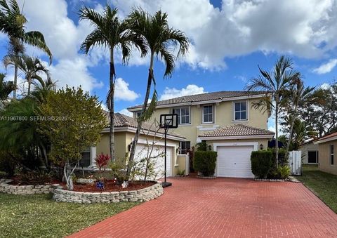 1561 SW 187th Ave Pembroke Pines FL 33029