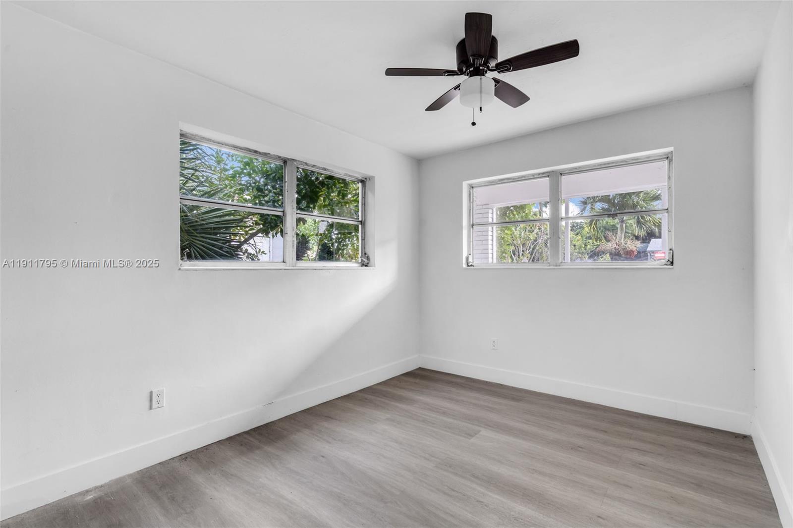 DRIFTWOOD ACRES NO 15 - Residential