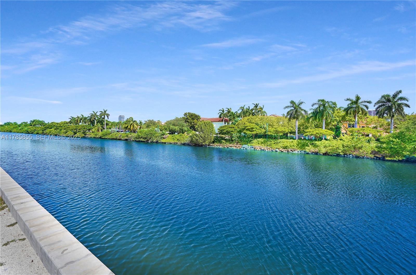 AVENTURA ELDORADO CONDO - Residential