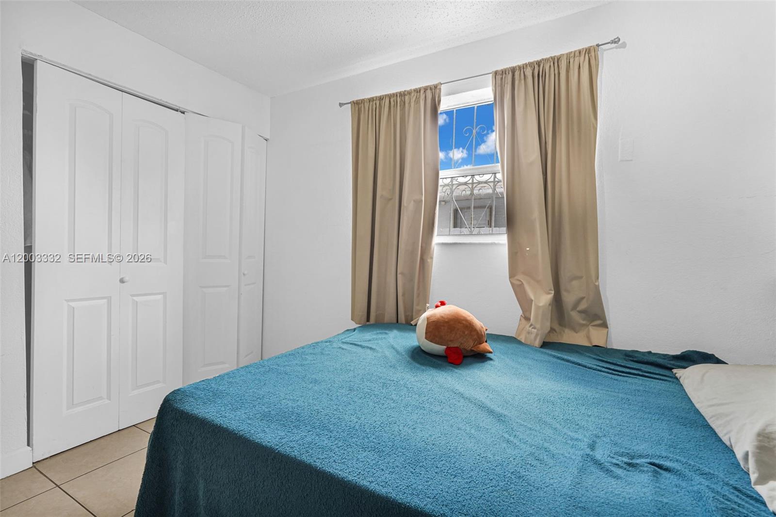 HIALEAH HOMESITES - Residential