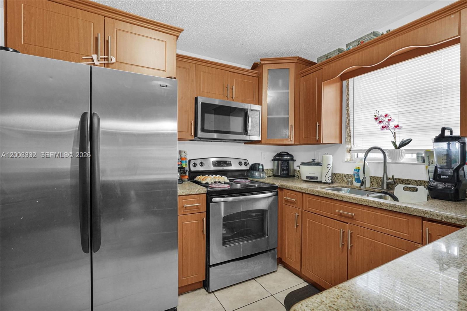 HIALEAH HOMESITES - Residential