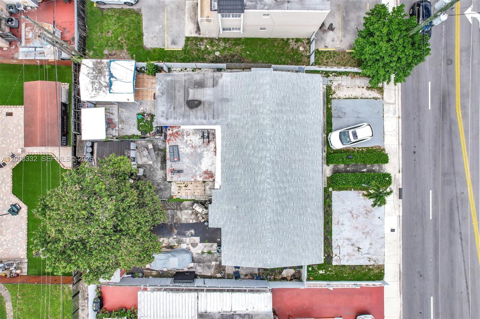 HIALEAH HOMESITES - Residential