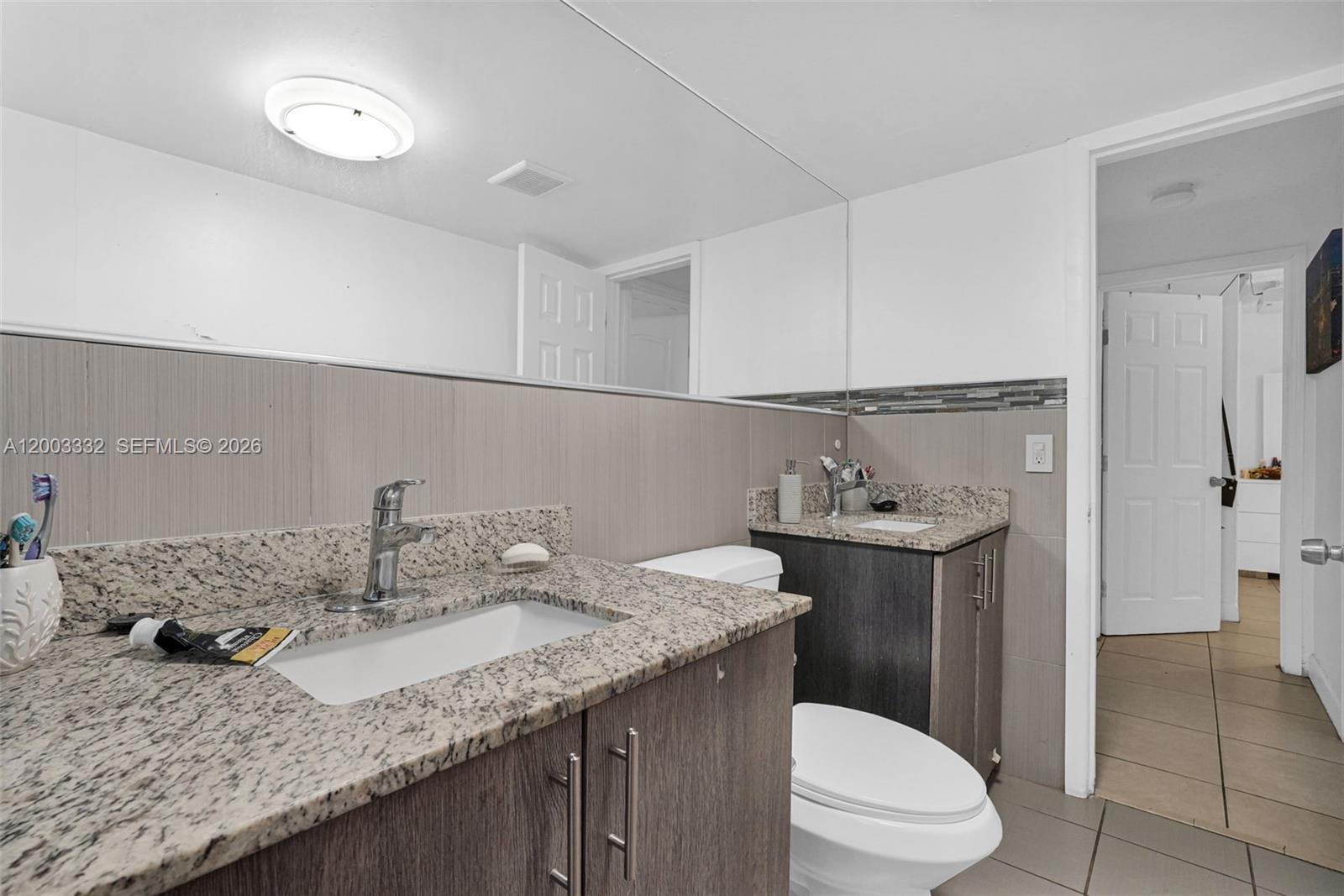 HIALEAH HOMESITES - Residential