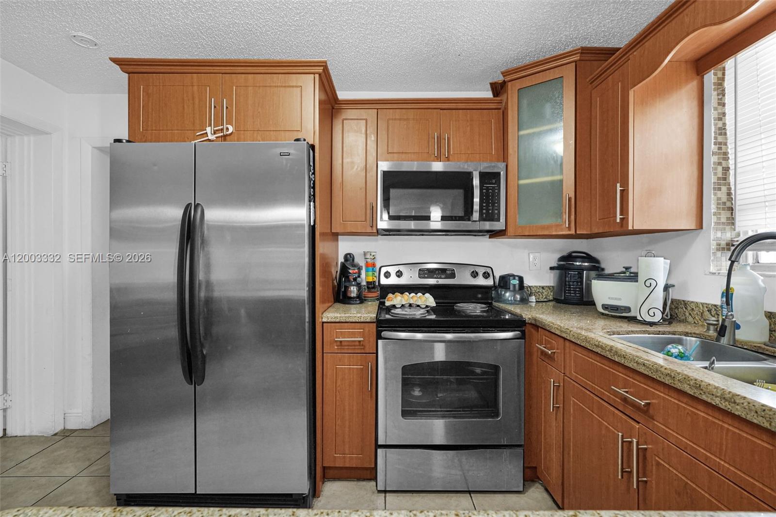 HIALEAH HOMESITES - Residential