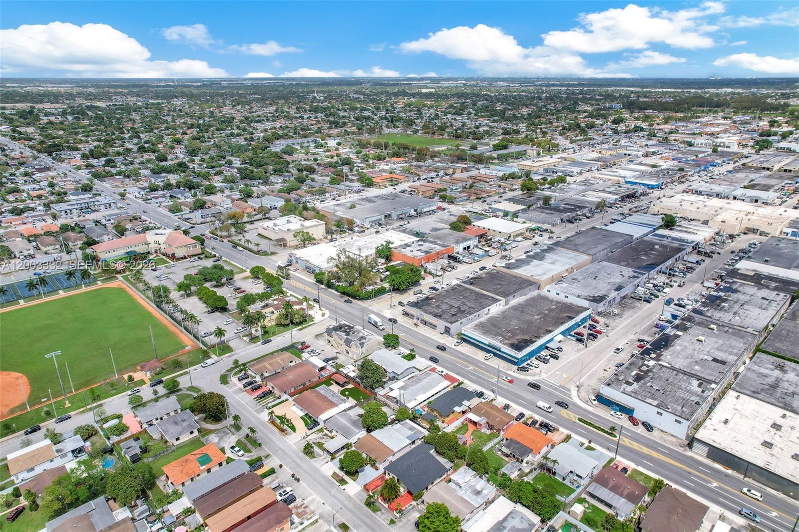 HIALEAH HOMESITES - Residential