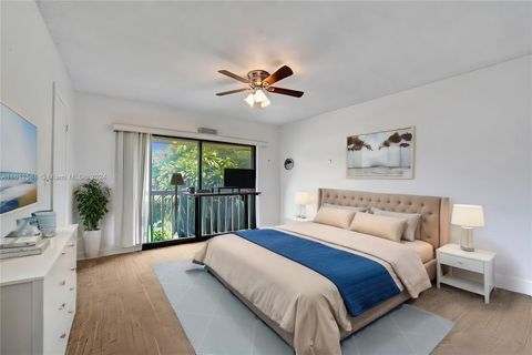 Townhouse in Hollywood FL 403 Bonnie Brae Way Way 20.jpg