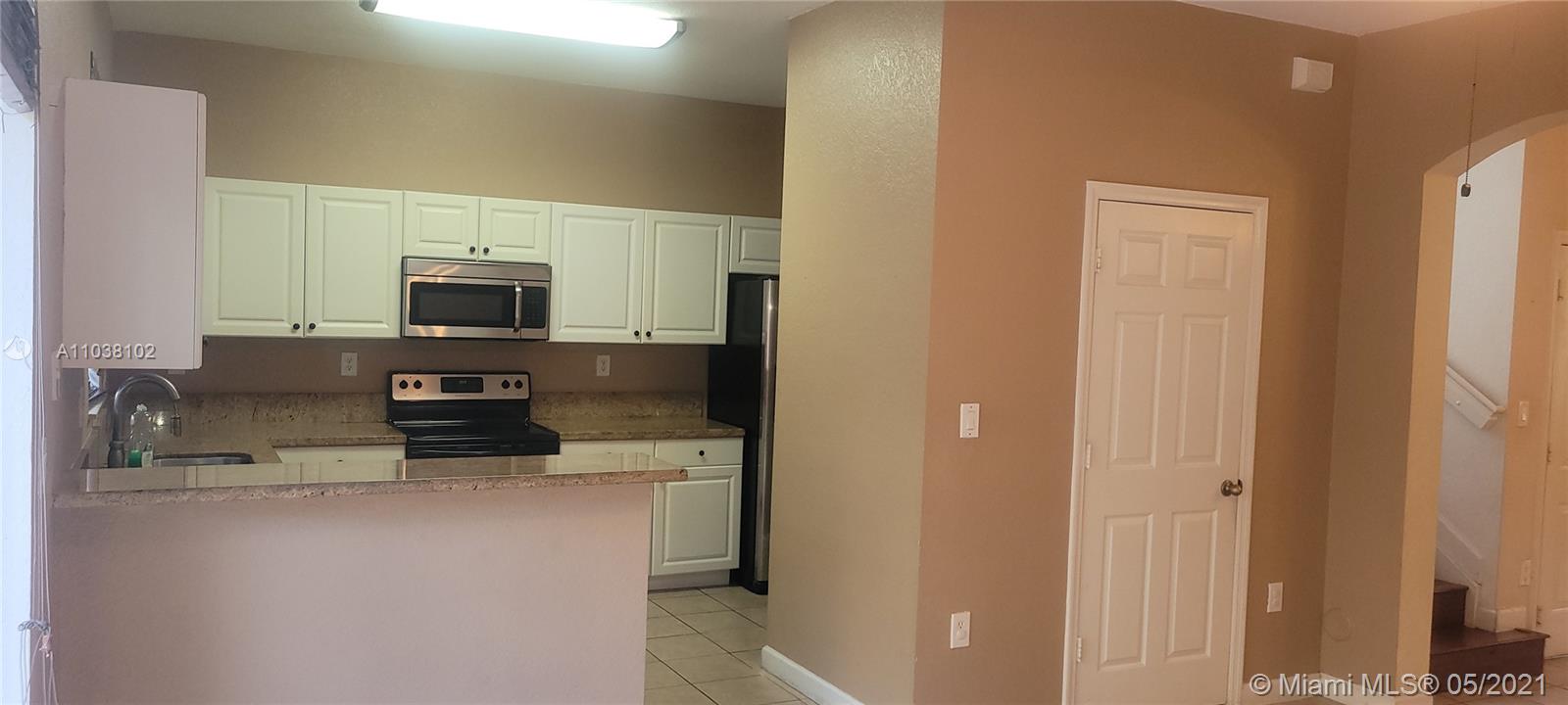 COURTS AT TUSCANY - Residential