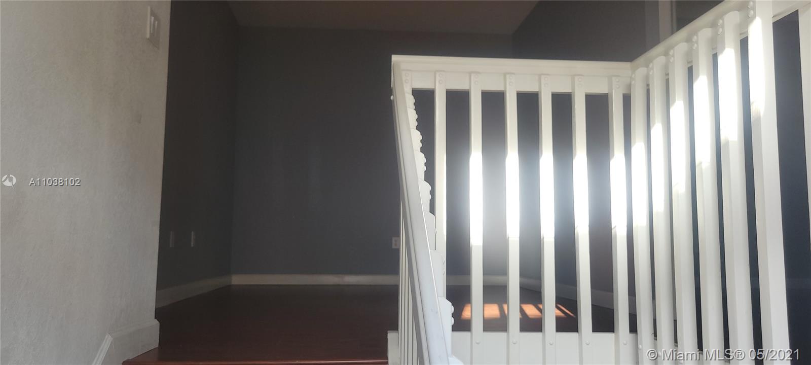 COURTS AT TUSCANY - Residential