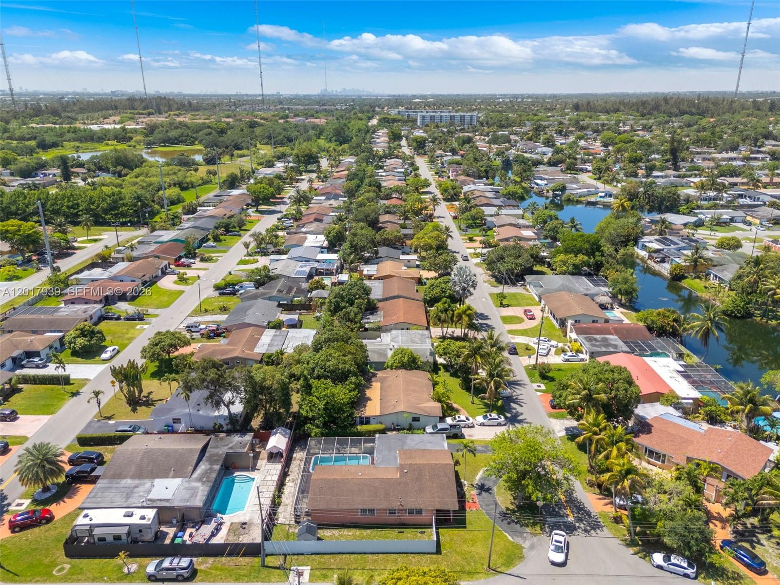 MIRAMAR ISLES SEC 1 - Residential
